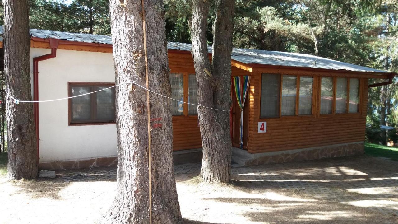 Ваканционно Селище Ива Sarnitsa Exterior foto