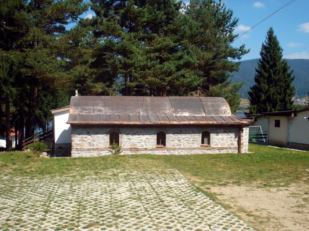 Ваканционно Селище Ива Sarnitsa Exterior foto